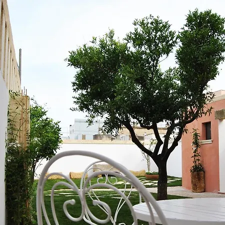 Guest house L' Adelaide 3*